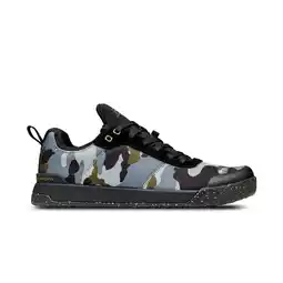 Decathlon Accomplice Flat herenschoen - Olijf Camo aanbieding