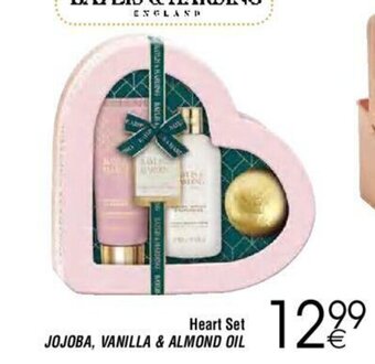 Heart Set Jojoba, vanilla & almond oil