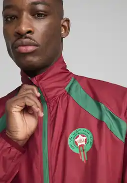 Decathlon Marokko geweven prematch-jack voor heren PUMA Intense Red Archive Green aanbieding