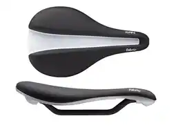 Decathlon Line-S Flat Pro Zadel - Zwart / Wit aanbieding