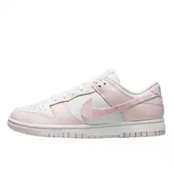 Decathlon Schoenen Dunk Low Essential Paisley Pack Pink aanbieding