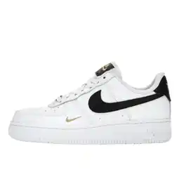 Decathlon Schoenen Air Force 1 Low '07 Essential White Black Gold Mini Swoosh aanbieding