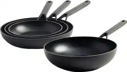 Coolblue KitchenAid Classic Forged Koekenpannenset 20 + 24 + 28 cm + Wokpan 28 cm aanbieding