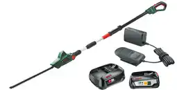 Coolblue Bosch UniversalHedgePole 18 2,5 Ah Accu (2x) Starterspakket aanbieding
