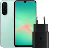 Coolblue Samsung Galaxy A26 128GB Groen 5G + Samsung Oplader 25 Watt Zwart aanbieding
