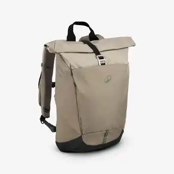 Decathlon Wandelrugzak 16l + 4l NH500 Escape Rolltop beige aanbieding