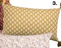 Kwantum Kussen Indian Flower aanbieding