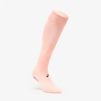 Decathlon Slipvaste voetbalsokken Viralto II roze aanbieding