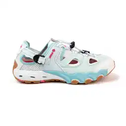 Decathlon FROSTY V4 sandalen, waterdicht en slipvast voor avonturen aanbieding