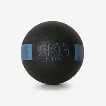 Decathlon Medicine ball 5 kg rubber zwart blauw aanbieding