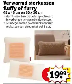 Kruidvat Verwarmd sierkussen fluffy of furry aanbieding
