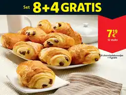 Cora 8 chocoladebroodjes + 4 gratis aanbieding