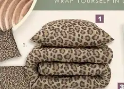 Carrefour Dekbedovertrek + 1 sloop Luipaard aanbieding