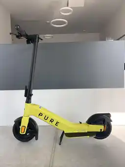 Decathlon Opvouwbare elektrische step geel aanbieding