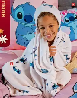 Carrefour Plaid met kap (120 x 150 cm) of klassieke plaid (110 x 150 cm) Stitch aanbieding