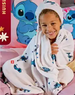 Carrefour Plaid met kap of klassieke plaid Stitch aanbieding