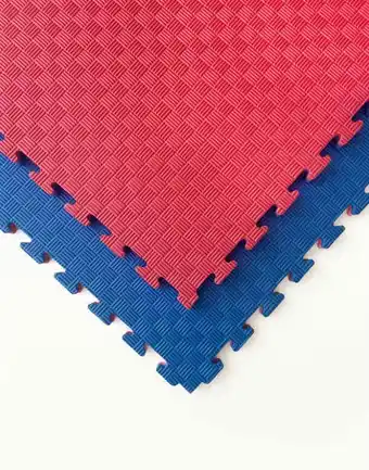 Decathlon Set 5 Professionele Tatami Puzzel Fitness Tech 100x100x4 cm Blauw en Rood aanbieding