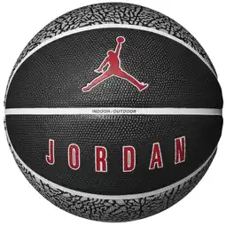 Decathlon Basketbal Ultimate Playground 2.0 8P In/Out Ball aanbieding