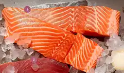 Delhaize ZALMFORELFILET UIT DE FJORDEN aanbieding