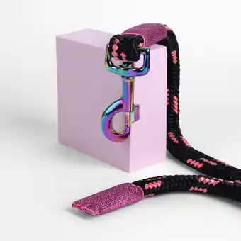 Decathlon Halstertouw voor paarden met regenboogkarabijnhaak aanbieding