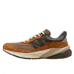 Decathlon Schoenen 990 V6 Carhartt WIP Sculpture Center aanbieding