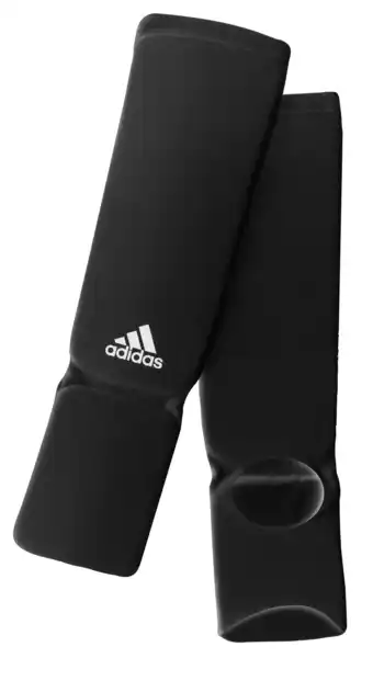 Decathlon Scheen- en voetbeschermer zwart met sok aanbieding