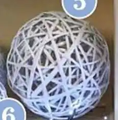 Brico Bal in wilg aanbieding