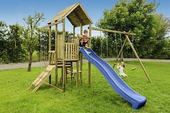 Dreamland BnB Wood schommel Perk Adventure met blauwe glijbaan aanbieding