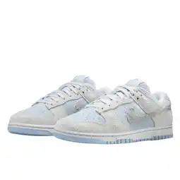 Decathlon Schoenen Dunk Low Light Armory Blue Photon Dust aanbieding