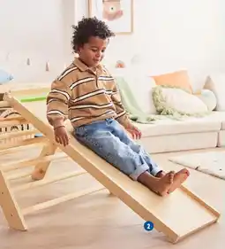 Lidl 2. Houten klimladder en glijbaan 2-in-1 aanbieding