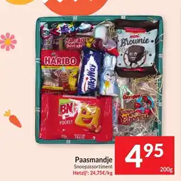 Intermarché Paasmandje snoepassortiment aanbieding
