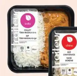 Alvo Aziatische gerechten isali noedels met curry of nasi goreng aanbieding