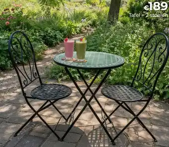 Tafel +2 stoelen
