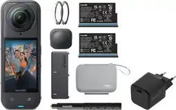 Coolblue Insta360 X5 Essentials Bundle + BlueBuilt Chargeur aanbieding