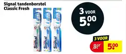 Kruidvat Signal tandenborstel Classic Fresh aanbieding