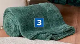 Carrefour Sherpa plaid aanbieding