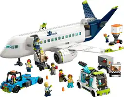 Coolblue LEGO City - L'Avion de Ligne 60367 aanbieding