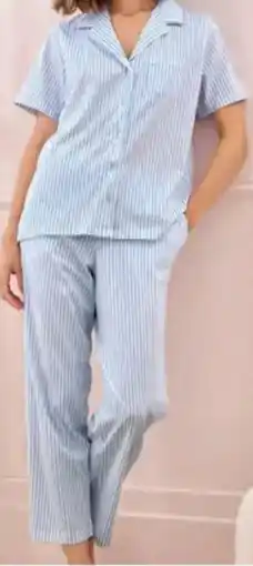 Damart 7/8-pyjama met knoopsluiting aanbieding