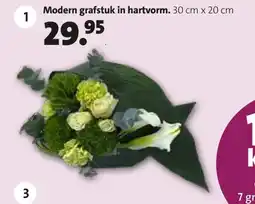 Intratuin Modern grafstuk in hartvorm aanbieding