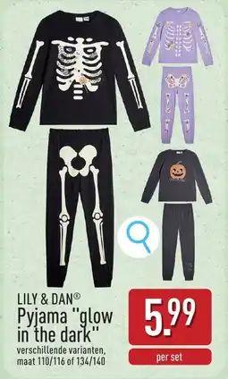 ALDI Pyjama glow in the dark aanbieding