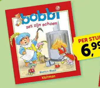Bobbi zet zijn schoen