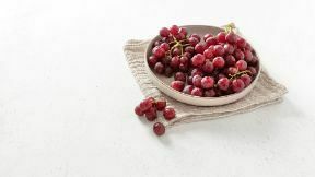 ALDI Pitloze blauwe druiven aanbieding