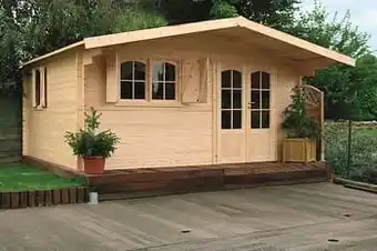 Brico Solid tuinhuis Chamonix hout 478x418cm aanbieding