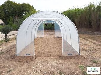 Richel stalen serre transparante folie 18m² 600x300x200cm