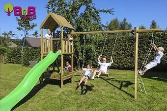 BnB Wood schommel Nieuwpoort Eco met limegroene glijbaan