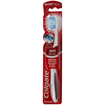 Action Colgate tandenborstel 360 Optic White aanbieding