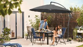 ALDI Zweefparasol aanbieding