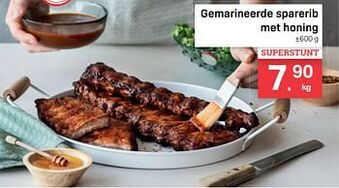 Buurtslagers Gemarineerde sparerib met honing aanbieding