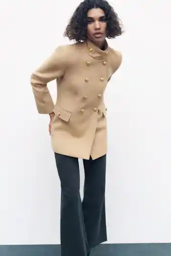 ZARA Casaco de lã com botões dourados oferta
