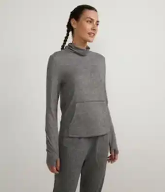 Renner Camiseta esportiva com gola alta e bolso canguru oferta